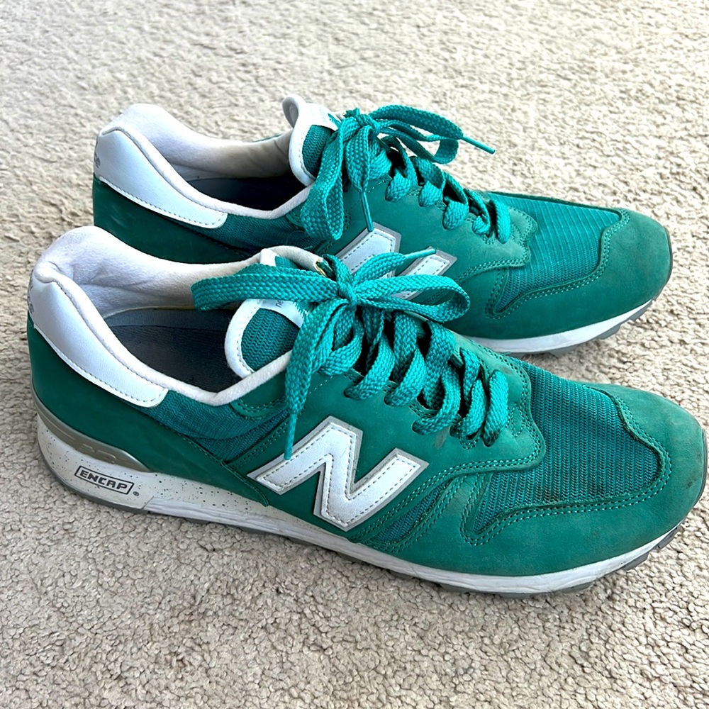 Men’s New Balance classic 1300 size 13